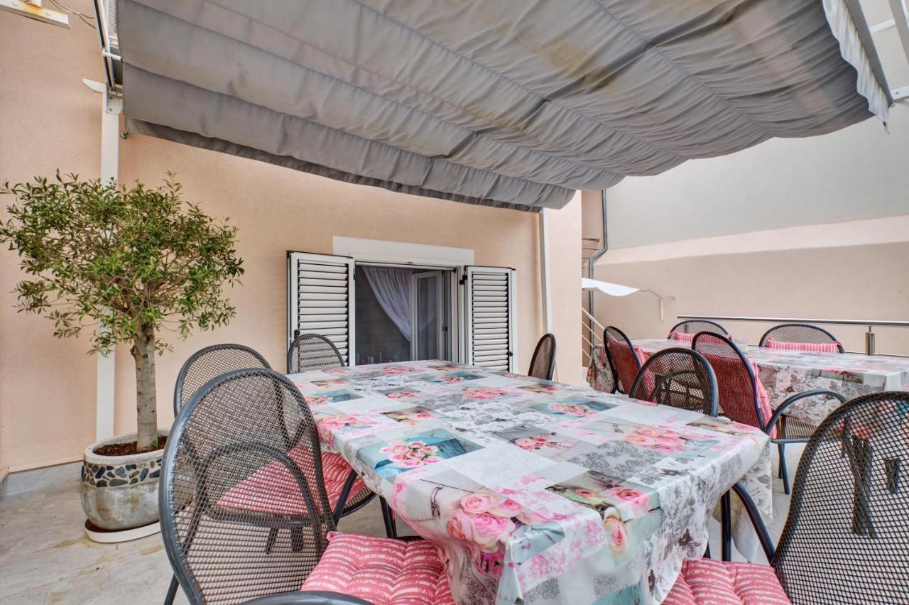 Apartments Ljubica Veli Lošinj Exteriér fotografie